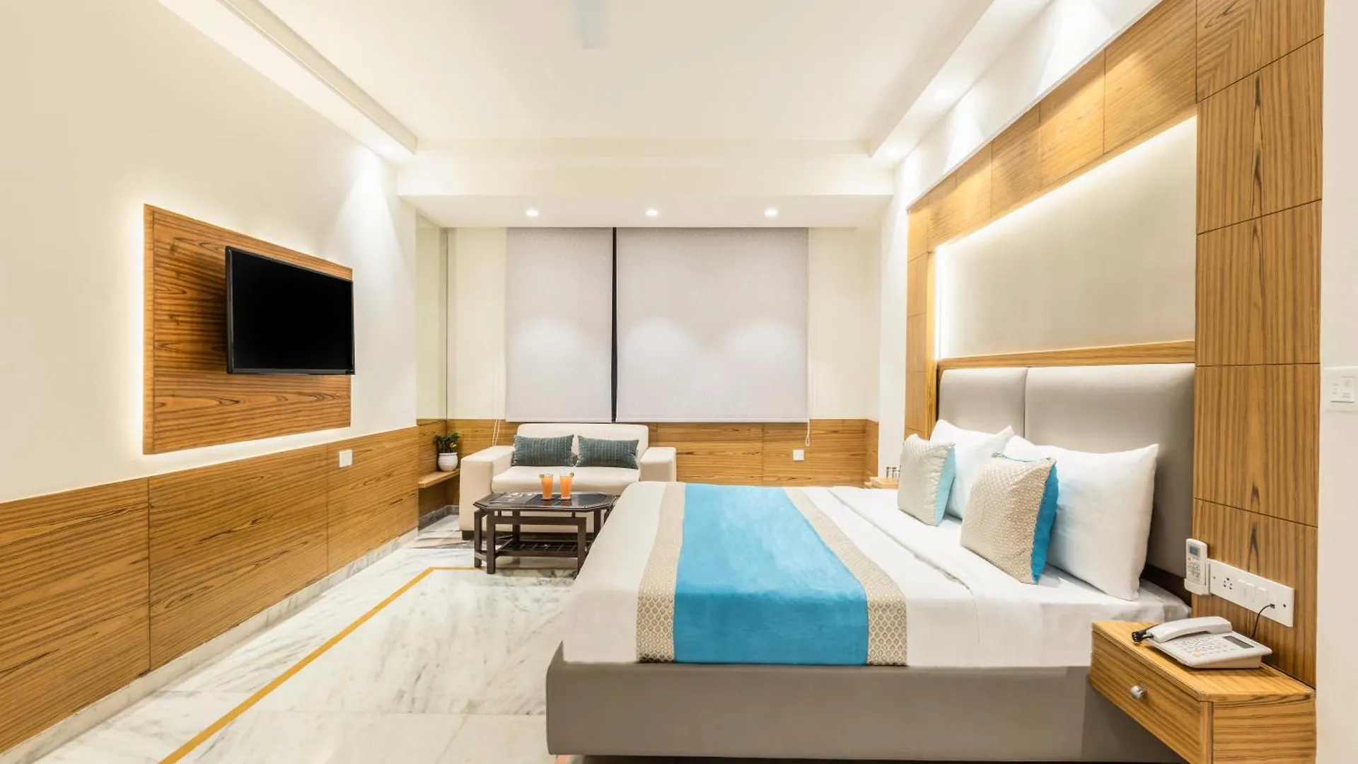 Hotel Star By Star Group- Near Delhi Airport New Delhi