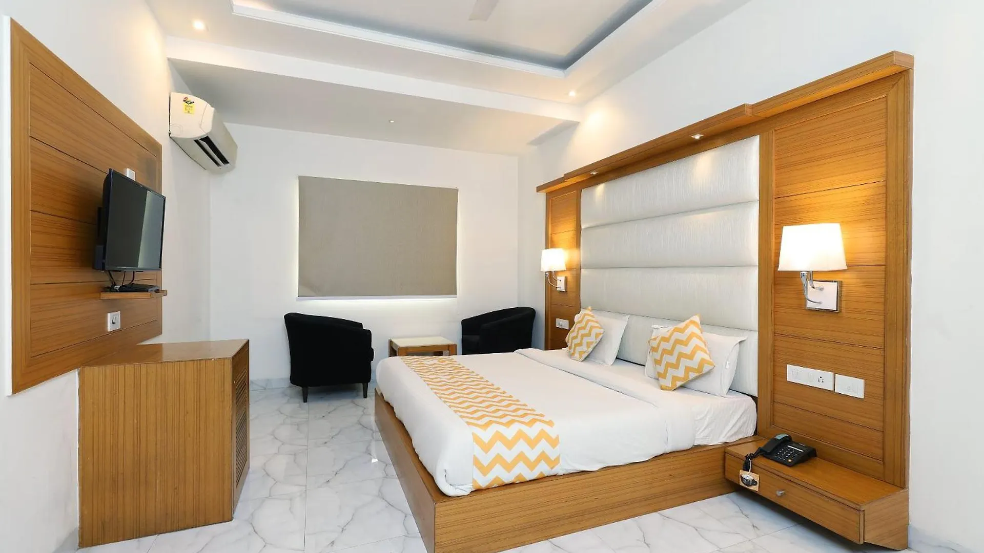 Hotel Star By Star Group- Near Delhi Airport New Delhi