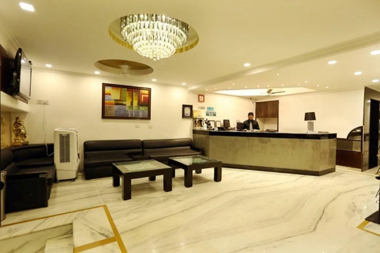 Hotel Star By Star Group- Near Delhi Airport New Delhi